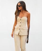 Conjunto de Alfaiataria Feminina Colete e Calça Flare