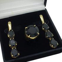 Conjunto De Anel E Brincos Com Pedras Gotas Negras Banho De Ouro 371 2122 Conjunto De Anel E Brincos Com Pedras Gotas Negras Banho De Ouro 371 2122