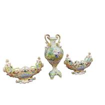 Conjunto de Ânfora e Centro de mesa Conjunto de Ânfora e Centro de mesa