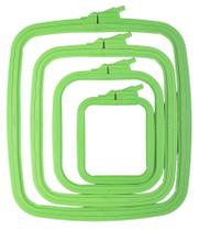 Conjunto de argolas de bordado quadradas de plástico verde Nurge (4 unidades) Conjunto de argolas de bordado quadradas de plástico verde Nurge (4 unidades)