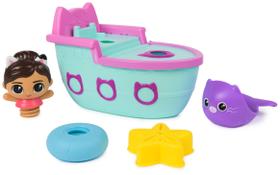Conjunto de banho Gabby's Dollhouse Gabby & SS Mercat com navio de cruzeiro Conjunto de banho Gabby's Dollhouse Gabby & SS Mercat com navio de cruzeiro