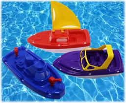 Conjunto de barcos de plástico Matty's Toy Stop Sailboat, Speedboat & Fireboat Conjunto de barcos de plástico Matty's Toy Stop Sailboat, Speedboat & Fireboat