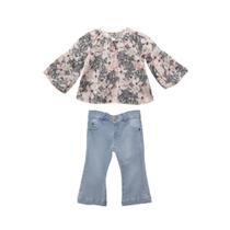Conjunto de Bata e Calça Flare Jeans