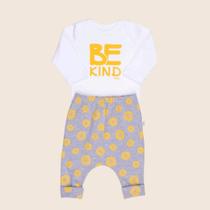 Conjunto de Bebê com Body Manga Longa e Calça Saruel - Be Kind Amarelo