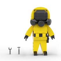 Conjunto de blocos de construção IVVTNHZ Back Room Horror Game Dolls 136 unidades