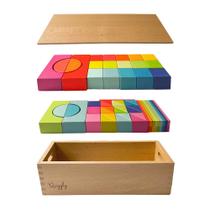 Conjunto de blocos de construção Quiggly Montessori Wooden Rainbow 68 unidades