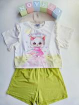 Conjunto de Blusa Boxy Over e Short Kukiê Cor:Off WhiteTamanho:12 Conjunto de Blusa Boxy Over e Short Kukiê Cor:Off WhiteTamanho:12