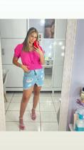 Conjunto de blusa com saia Conjunto de blusa com saia