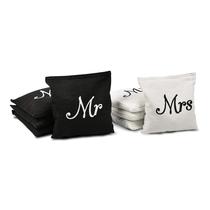 Conjunto de bolsas Cornhole GoSports Wedding Theme com 4 Mrs e 4 Mrs
