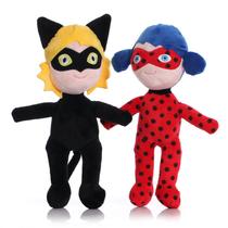 Conjunto de bonecas de pelúcia Miraculous Ladybug & Cat Noir 30 cm, 2 peças Conjunto de bonecas de pelúcia Miraculous Ladybug & Cat Noir 30 cm, 2 peças