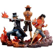 Conjunto de bonecos Sajy One Piece Sabo/Luffy/Ace PVC 12x14x9cm Conjunto de bonecos Sajy One Piece Sabo/Luffy/Ace PVC 12x14x9cm