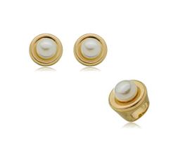 Conjunto de Brinco e Anel Redondo com Pérola Banhado a Ouro - Elegância e Estilo Conjunto de Brinco e Anel Redondo com Pérola Banhado a Ouro - Elegância e Estilo