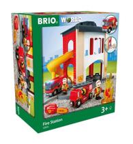 Conjunto de brinquedos BRIO World Central Fire Station com caminhão de bombeiros de mais de 3 anos Conjunto de brinquedos BRIO World Central Fire Station com caminhão de bombeiros de mais de 3 anos