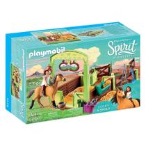 Conjunto de brinquedos Playmobil DreamWorks Spirit Lucky & Spirit com Horse Stall