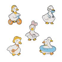 Conjunto de broches Cute Duck Cartoon White Duck Enamel