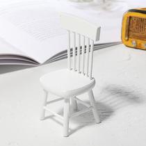 Conjunto de cadeiras de mesa de jantar de madeira Dollhouse 1:12 em miniatura Conjunto de cadeiras de mesa de jantar de madeira Dollhouse 1:12 em miniatura