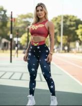 Conjunto de calça e top azul e vermelho estrelado mulher maravilha tamanho p