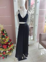 Conjunto de calça e top preto Conjunto de calça e top preto