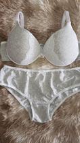 Conjunto de calcinha e sutiã de algodão cinza e branco Conjunto de calcinha e sutiã de algodão cinza e branco