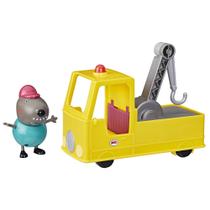 Conjunto de caminhão de reboque Peppa Pig Granddad Dog para veículos de construção Conjunto de caminhão de reboque Peppa Pig Granddad Dog para veículos de construção
