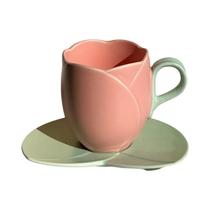 Conjunto De Caneca De Café Cerâmica Vintage Rosa Vermelha Com Prato 300ml Conjunto Exquisito Para Conjunto De Caneca De Café Cerâmica Vintage Rosa Vermelha Com Prato 300ml Conjunto Exquisito Para