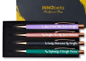Conjunto de canetas esferográficas InnoBeta com 4 designs de girafa multicoloridos