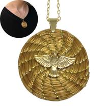 Conjunto de capim dourado com Espírito Santo Folheado à ouro 18k com 10 milésimos de camada