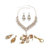Conjunto De Colar E Brincos Clássico E Elegante Para Noivas, Festas E Eventos Femininos Conjunto De Colar E Brincos Clássico E Elegante Para Noivas, Festas E Eventos Femininos