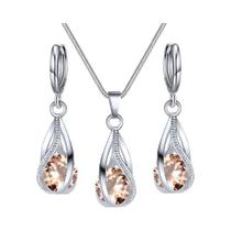 Conjunto De Colar E Brincos De Luxo Leve Para Mulheres Em Liga De Cobre Com Pedras De Cristal Preto Conjunto De Colar E Brincos De Luxo Leve Para Mulheres Em Liga De Cobre Com Pedras De Cristal Preto
