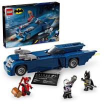 Conjunto de construção LEGO DC Batman Batman com The Batmobile vs. Harley Quinn e Mr. Freeze 76274
