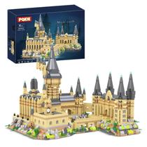 Conjunto de construção PQKIE Magic Castle 2929 peças com 24,5 cm de altura
