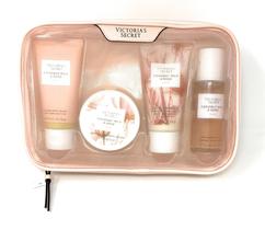 Conjunto de cuidados com a pele Victoria's Secret Coconut Milk & Rose Travel
