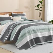 Conjunto de edredões Litanika California King Sage Green com 2 fronhas Conjunto de edredões Litanika California King Sage Green com 2 fronhas