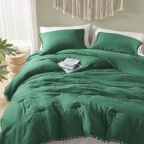 Conjunto de edredom Codi Emerald Green Full/Queen com 2 fronhas Conjunto de edredom Codi Emerald Green Full/Queen com 2 fronhas