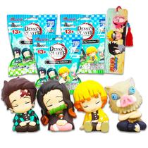 Conjunto de Figuras Demon Slayer 3 Unidades em Sacos Surpresa com Marcador