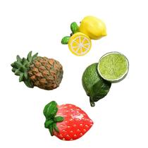 Conjunto de frutas de resina 3D com ímãs de geladeira, 4 unidades de pino, limão e morango Conjunto de frutas de resina 3D com ímãs de geladeira, 4 unidades de pino, limão e morango