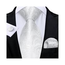 Conjunto de Gravata Masculina Preta e Prateada Paisley - Com Abotoaduras e Lenço para Casamento