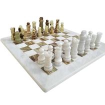 Conjunto de jogos de tabuleiro de xadrez Lavish Staunton White/Green Onyx Marble