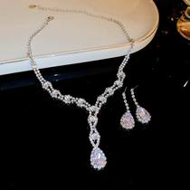 Conjunto De Joias Com Colar Em Forma De U E Brincos Com Gotas De Água Incrustadas Em Strass,