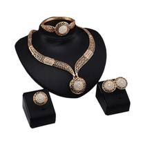Conjunto De Joias Femininas Elegantes Brincos De Metal Colar Pulseira Anel Para Banquetes Presentes