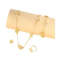 Conjunto De Joias Feminino Trevo De Cinco Folhas Da Sorte: Pulseira, Brincos E Colar Conjunto De Joias Feminino Trevo De Cinco Folhas Da Sorte: Pulseira, Brincos E Colar