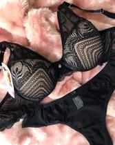 Conjunto de Lingerie - Cor Preto - Tamanho GG