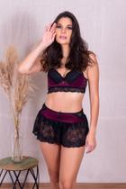 Conjunto de lingerie em tafetá e renda com minissaia e calcinha fio