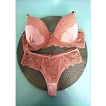 Conjunto de lingerie Rendado com bojo elegância e Conforto Conjunto de lingerie Rendado com bojo elegância e Conforto