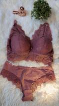 Conjunto De Lingerie Roxo Conjunto De Lingerie Roxo