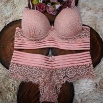 Conjunto de Lingerie Sensual Feminina Sutiã com Bojo Calcinha Fio Dental em Renda Lingerie Conforto