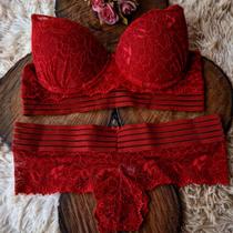 Conjunto de Lingerie Sensual Feminina Sutiã com Bojo Calcinha Fio Dental em Renda Lingerie Conforto