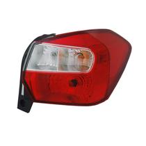 Conjunto de luz traseira TYC Right Compatible Subaru Impreza Conjunto de luz traseira TYC Right Compatible Subaru Impreza