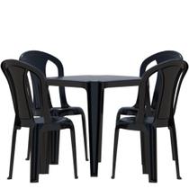 Conjunto de mesa Coruripe com 4 cadeiras plásticas sem braço - Solplast