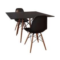 Conjunto de Mesa de Jantar Eames Eiffel Quadrada 90cm Tampo de Madeira Preto com 2 Cadeiras Pretas